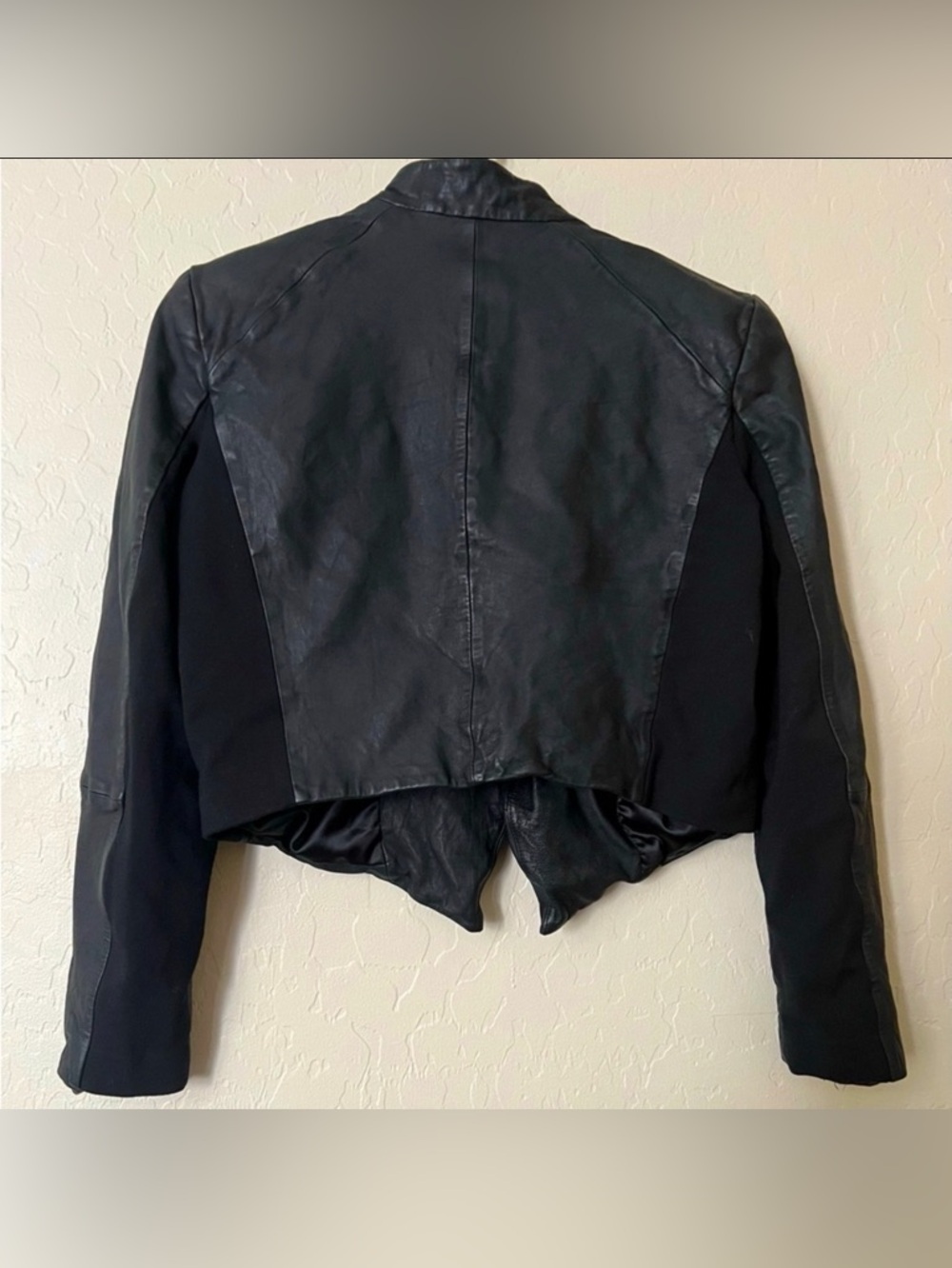 Alice + Olivia Lamb Leather Cropped Moto Jacket Draped Open Front Black-Size S - Picture 2 of 4